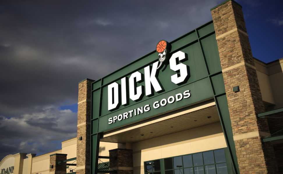 Dick’s Sporting Goods Shop